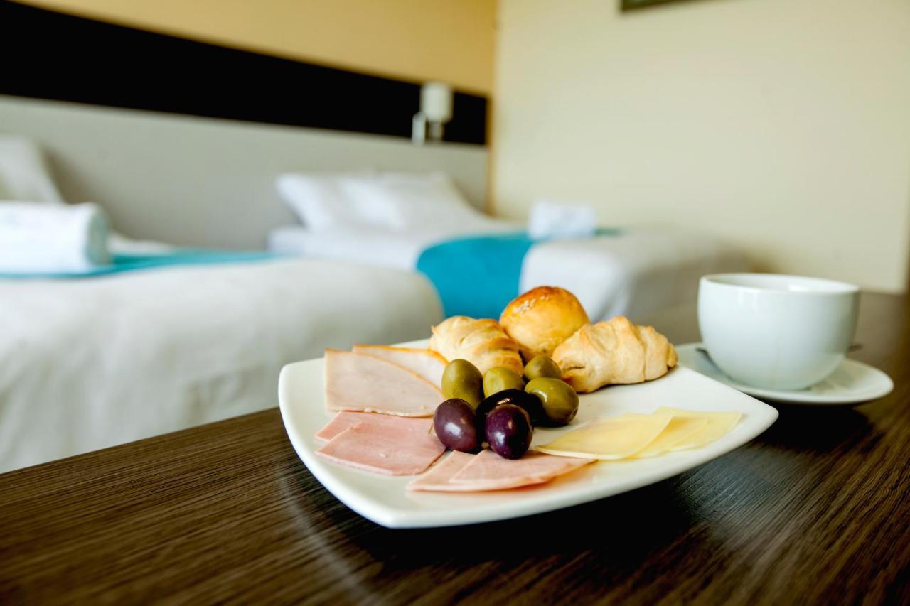 Hotel Maresta Lodge - Hotel Asociado Casa Andina チンボテ エクステリア 写真